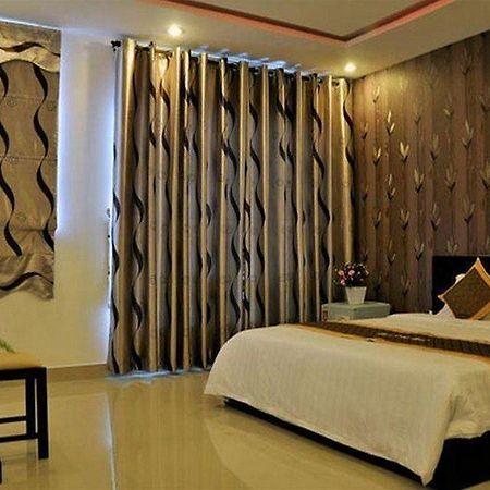 Manh Cuong Hotel Da Nang Buitenkant foto