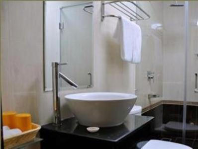 Manh Cuong Hotel Da Nang Buitenkant foto